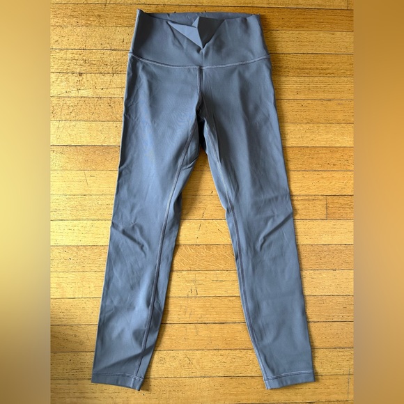 Lululemon Cropped Leggings - Picture 2 of 2